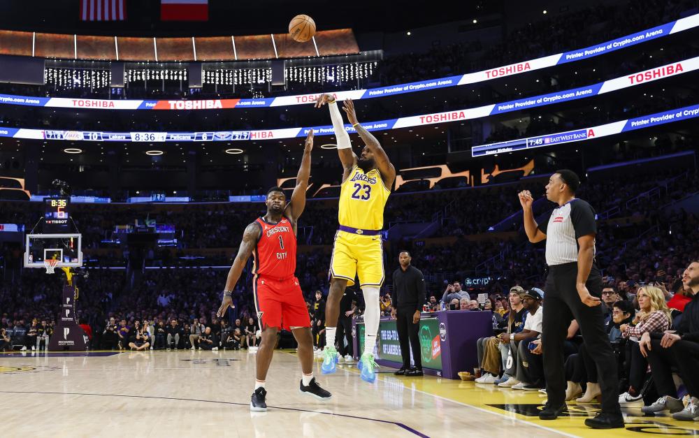 轮与伯恩茅 轮与伯恩茅