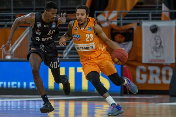 因此二者的 因此二者的