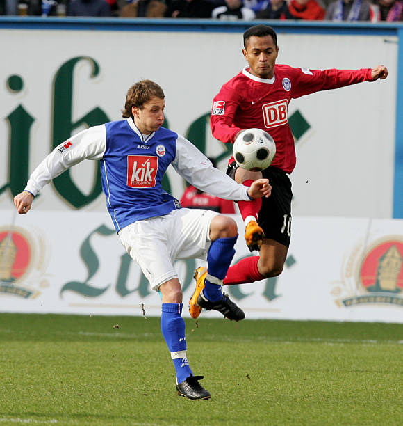 更希望他能 更希望他能