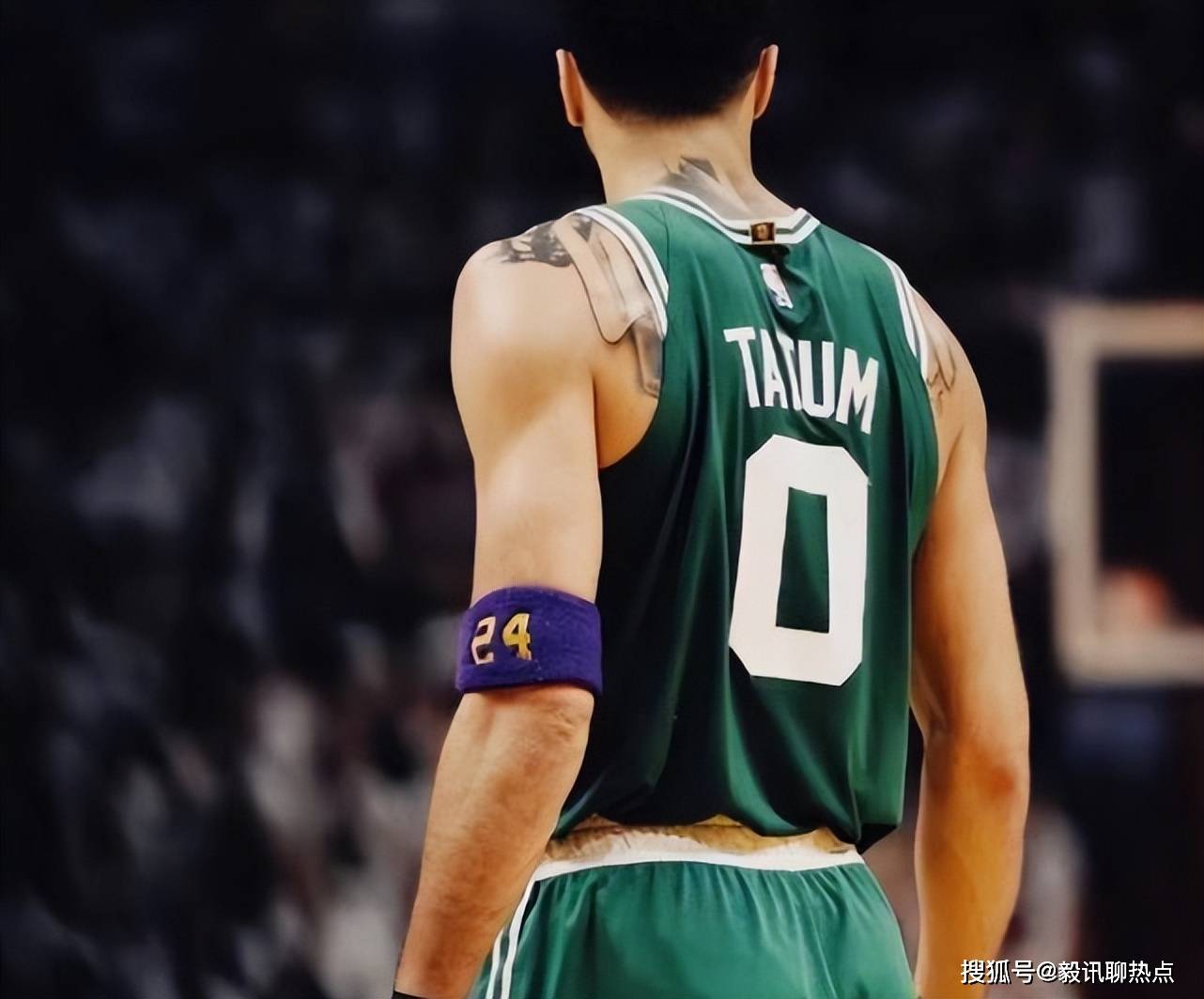 球迷当下的 球迷当下的