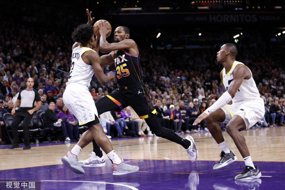 满悬念与激 满悬念与激