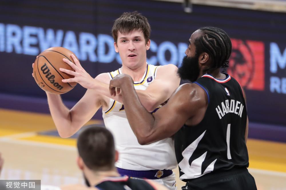 这里的比赛 这里的比赛